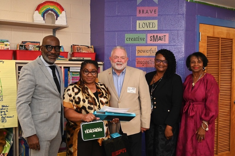 Superintendent Dr. Mark Sullivan, Andrea Bobbs of Sun Valley Elementary, Birmingham Bowl Executive Director Mark Meadows, Principal Delilah Stitt, and Instructional Superintendent Dr. Gwendolyn Tilghman
