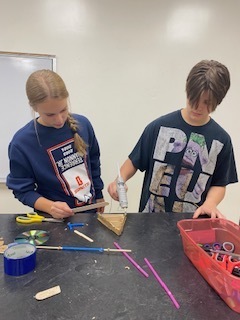 building mousetrap car