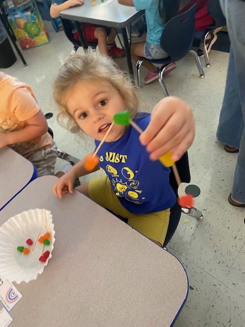Lennox Pre-K Dot Day