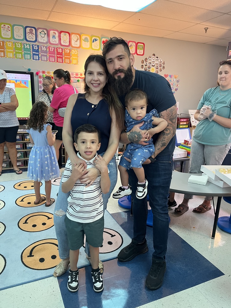 Maxi and family at Donuts with Grown-ups