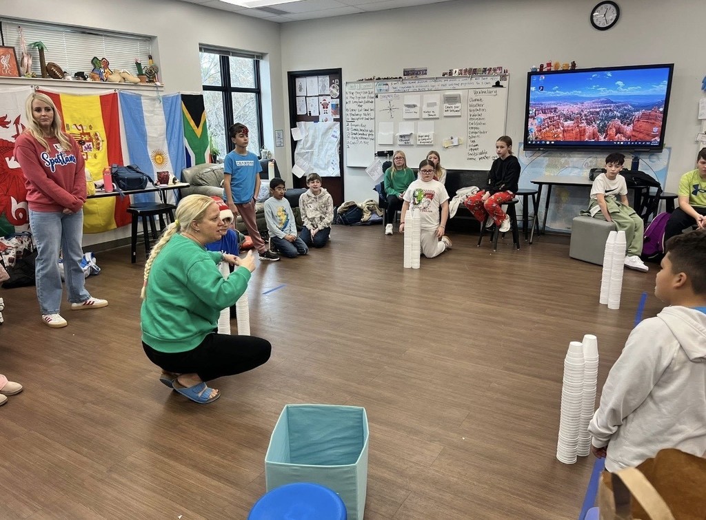 Minute to win it game