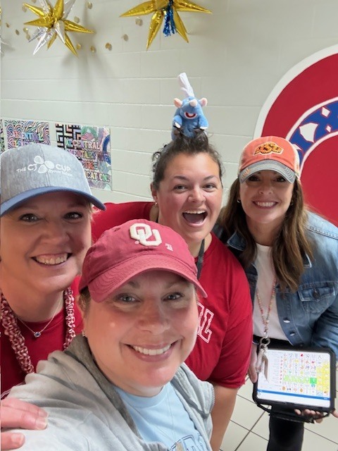 Mrs. Haynes, Lacy, Mel and Hillsheimer