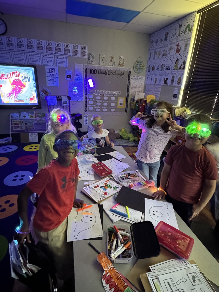 Mrs. Welborn's 1st graders having glow day