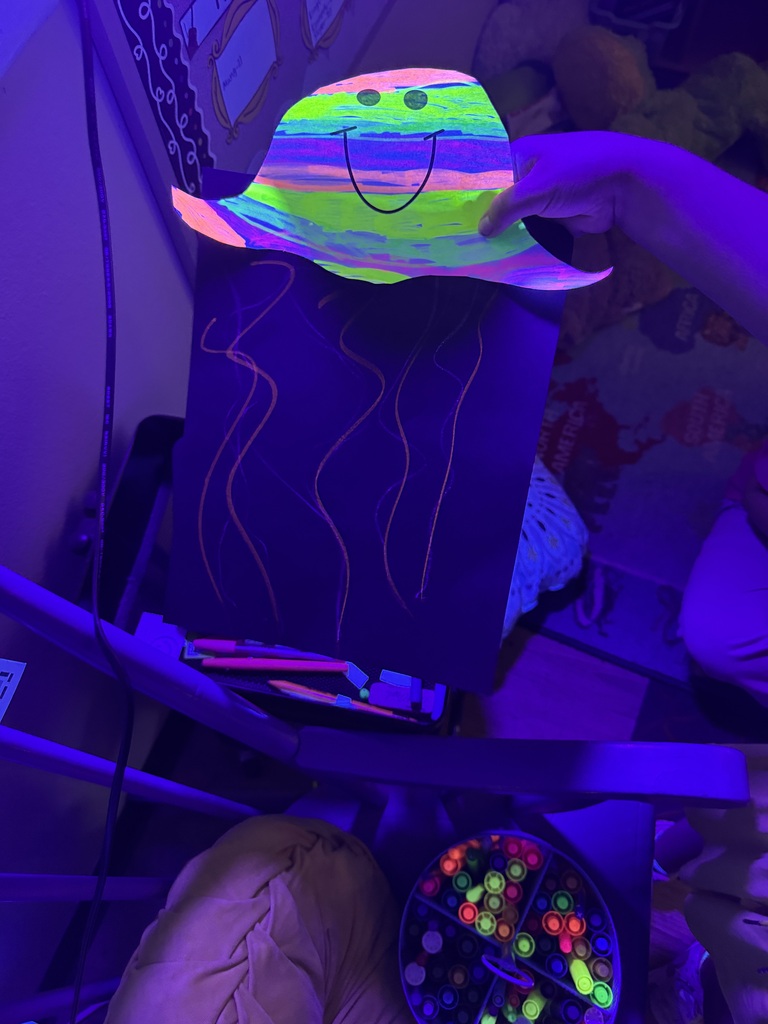 Mrs. Welborn's 1st graders having glow day