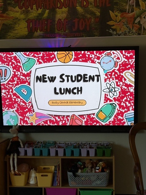 New student lunch
