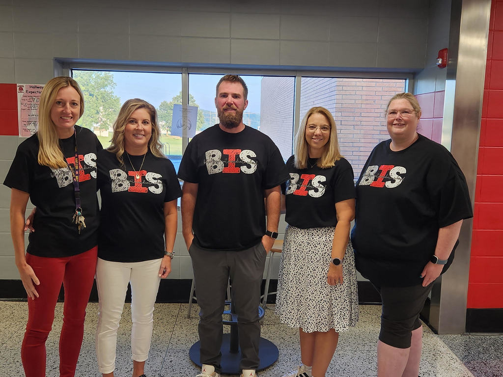 BIS 6th grade team: Lyndsey Ahern, Heidi Palmer, Blade Rheinhart, Jennifer Stacy and Sheri Hangbers