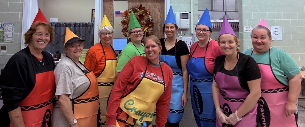 BJSHS Food Service team joins in the Homecoming fun!