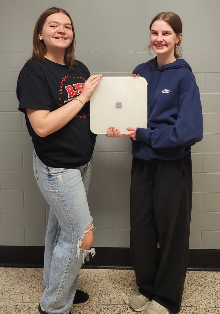 Students in the Principles of Healthcare class learn about doing dental impressions, sutures, and how to use a smart scale, as well as working on a project to help the animals at the Blackford County Animal Shelter.