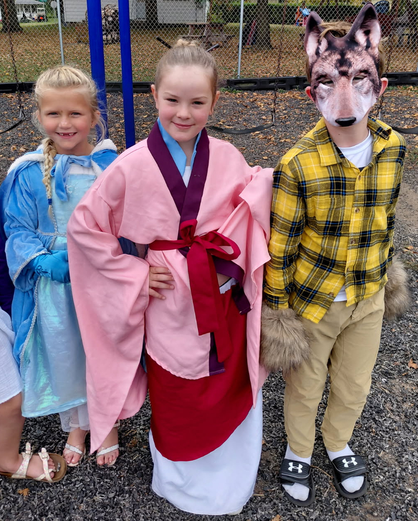 3 BPS students dressed up like Disney characters for Homecoming 2026