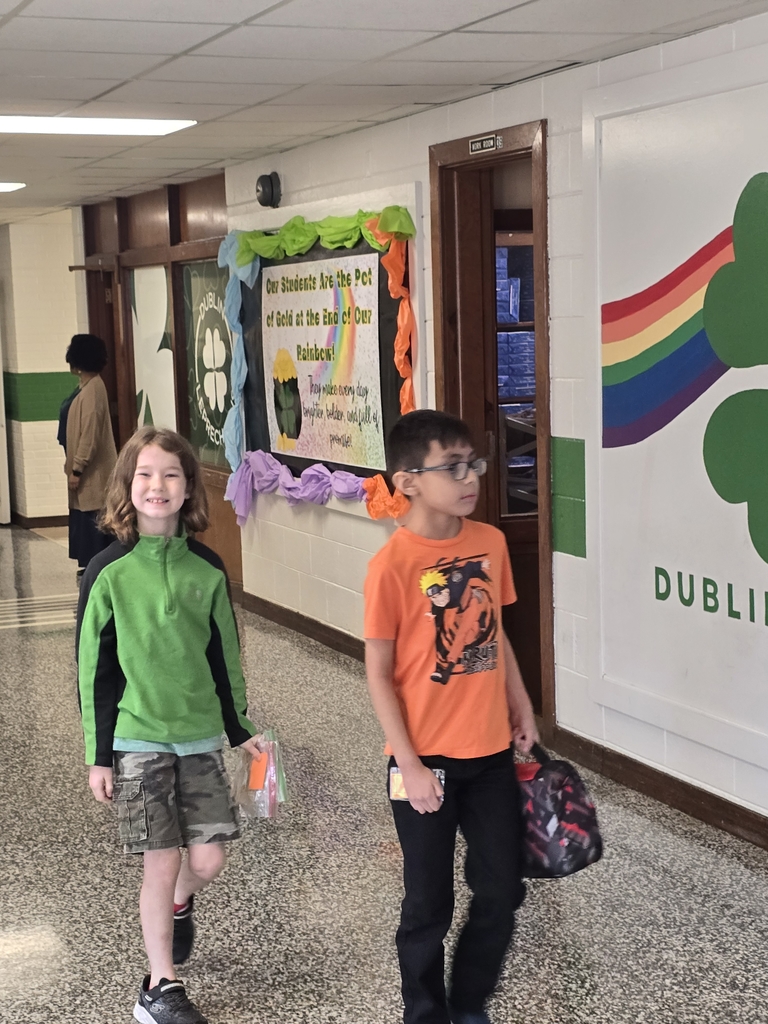 💚🌈 Day 2 and our Leprechaun smiles keep shining! 🍀 Learners to Leaders at Dublin Primary. ✨