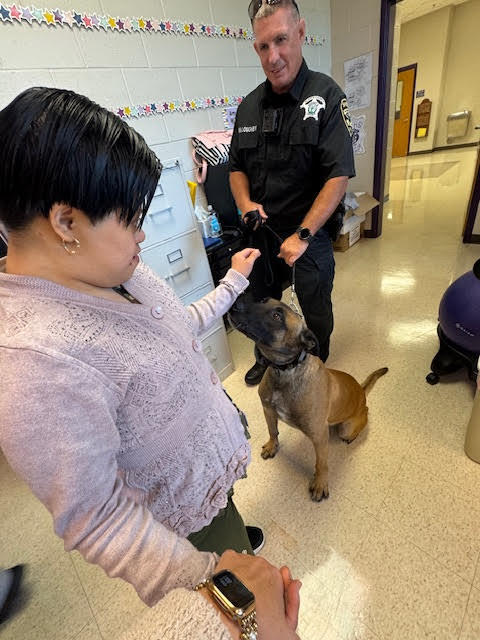 🐾 Special Visit from the K-9 Unit 🐾 Last week, our students in Mrs. Jones’ class had an exciting opportunity to meet a K-9 officer and his dog, Orex! 🐕🚔 The students learned about the important role K-9 officers like Orex play in keeping our community safe and even got to see him in action. It was an engaging and memorable experience for everyone! 🏰💜 #WestBladenKnights #CommunityPartners #K9Unit #Orex #GoKnights