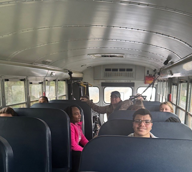 Mrs. Jones’ EC Adaptive Class/Knights’ Way Café staff had a busy Monday! They started their day at Bladenboro Primary School, serving up some delicious coffees and bright smiles! ☕💜 Afterward, they enjoyed a pizza buffet at Pizza Hut, followed by a sweet treat — ice cream at Allen Family Orchards 🍕🍦 It was a busy but wonderful day full of hard work, fun, and great memories!