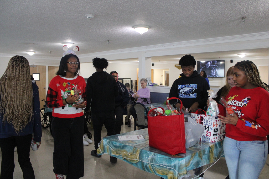 FBLA and FCCLA Nursing Home Visit