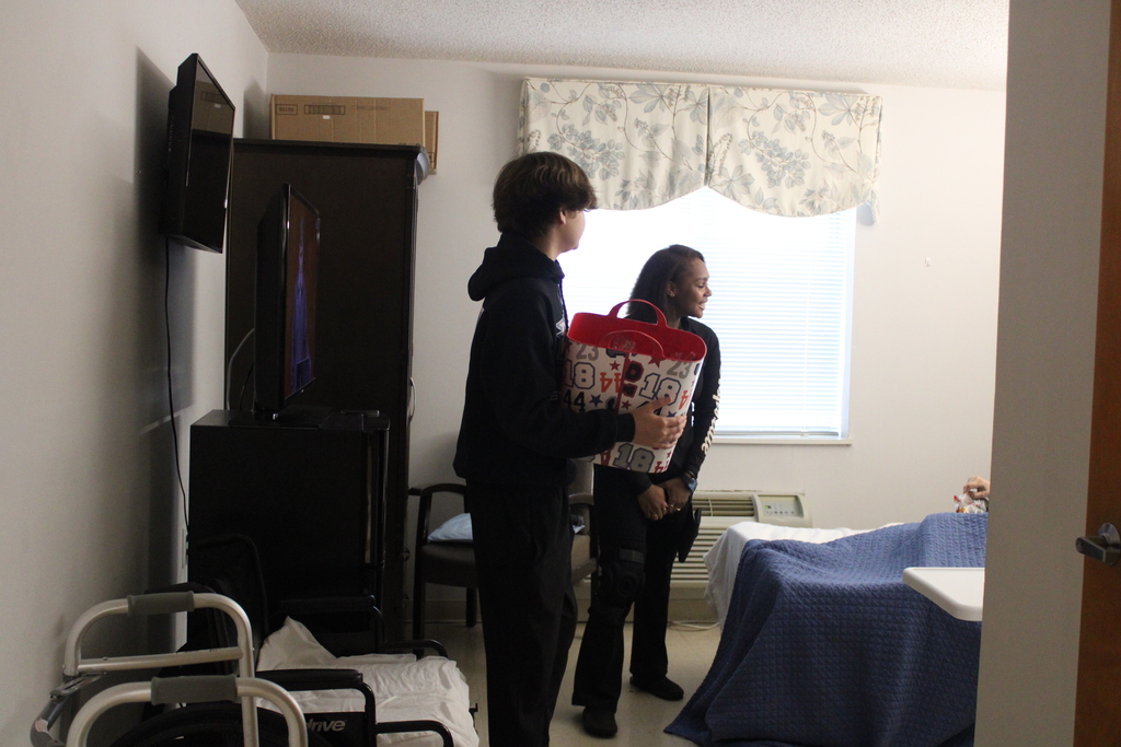 FBLA and FCCLA Nursing Home Visit