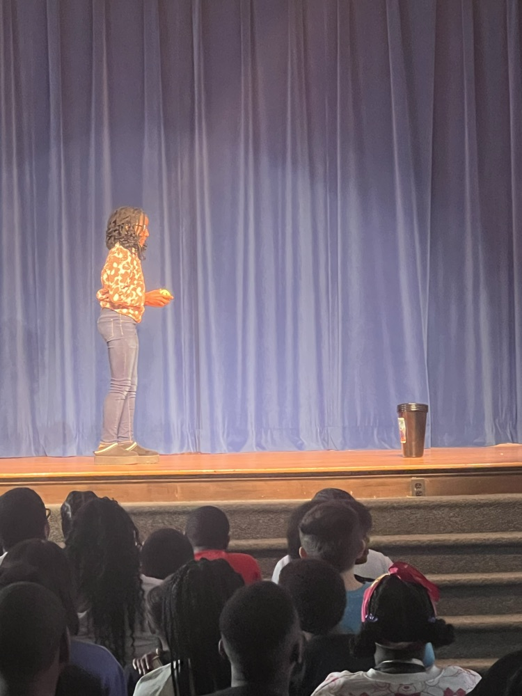 A poet demonstrating poetry