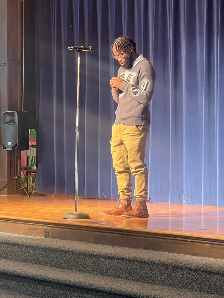 a poet demonstrating live poetry