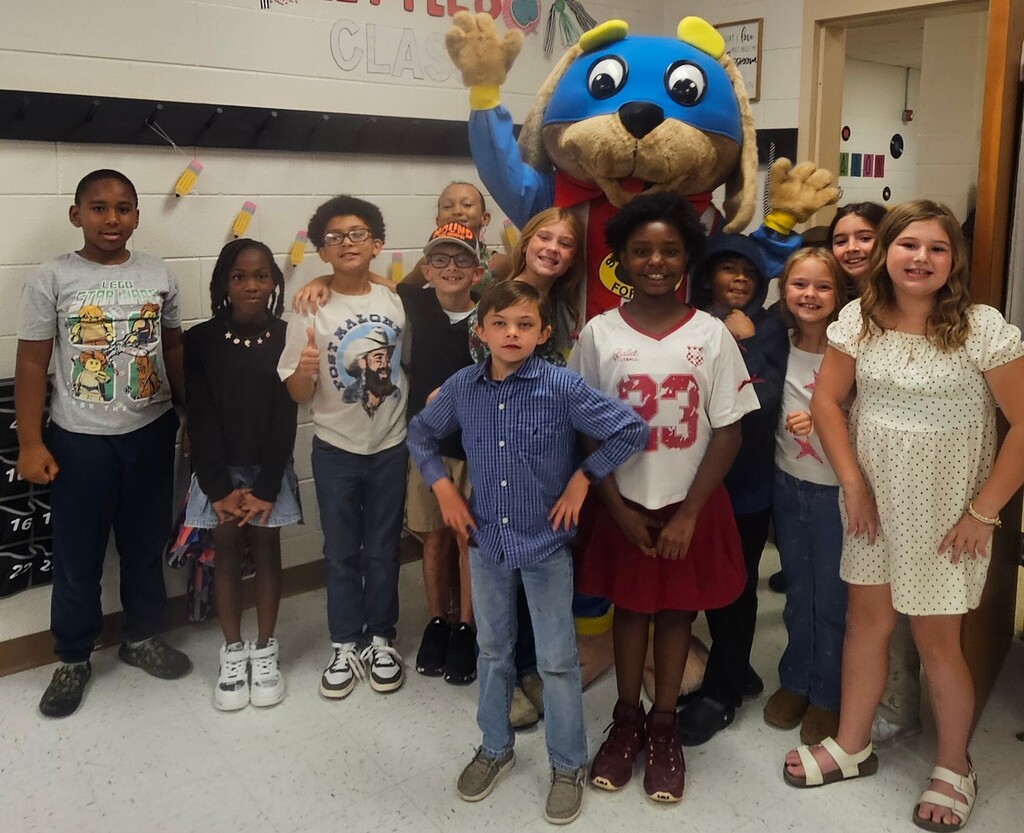 BPS students with BCSD Safety Pup