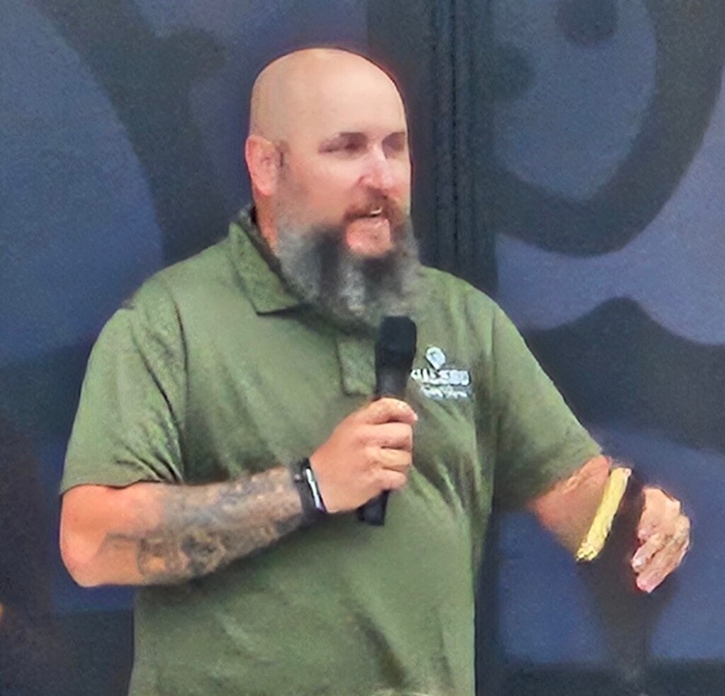 Joshua Pittman leading devotion