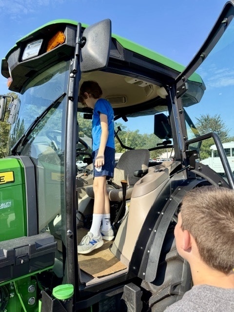 Let me drive this tractor!