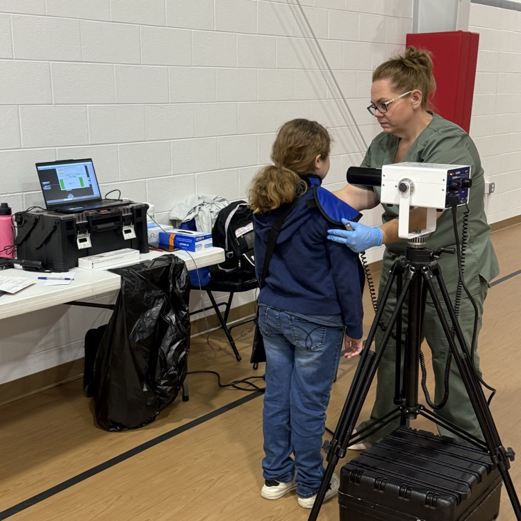 Mobile Dental Team servicing students