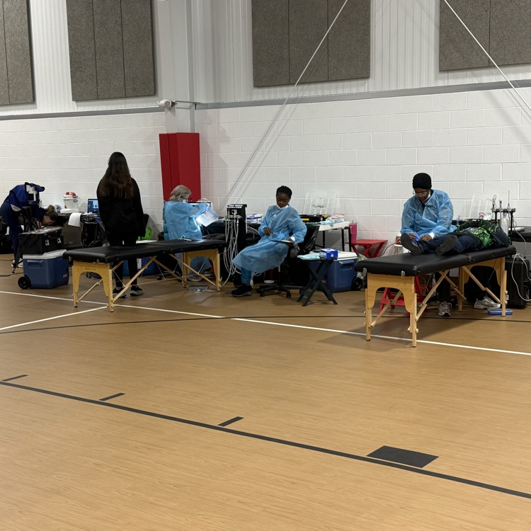Mobile Dental Team servicing students
