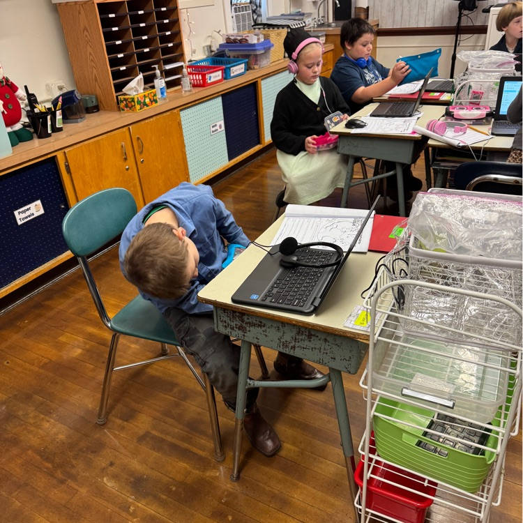 3rd grade researching about the Mayflower 