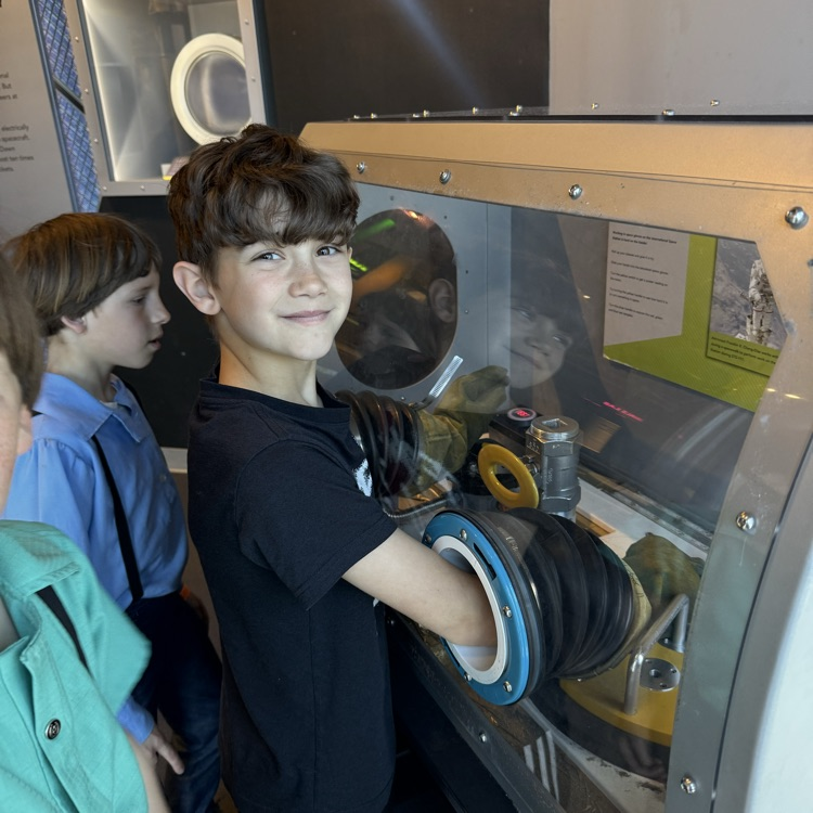 field trip to Great Lakes Science Center