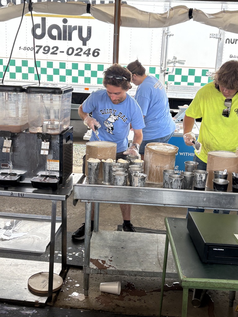 2026 Trumbull County Fair Milkshake Barn 