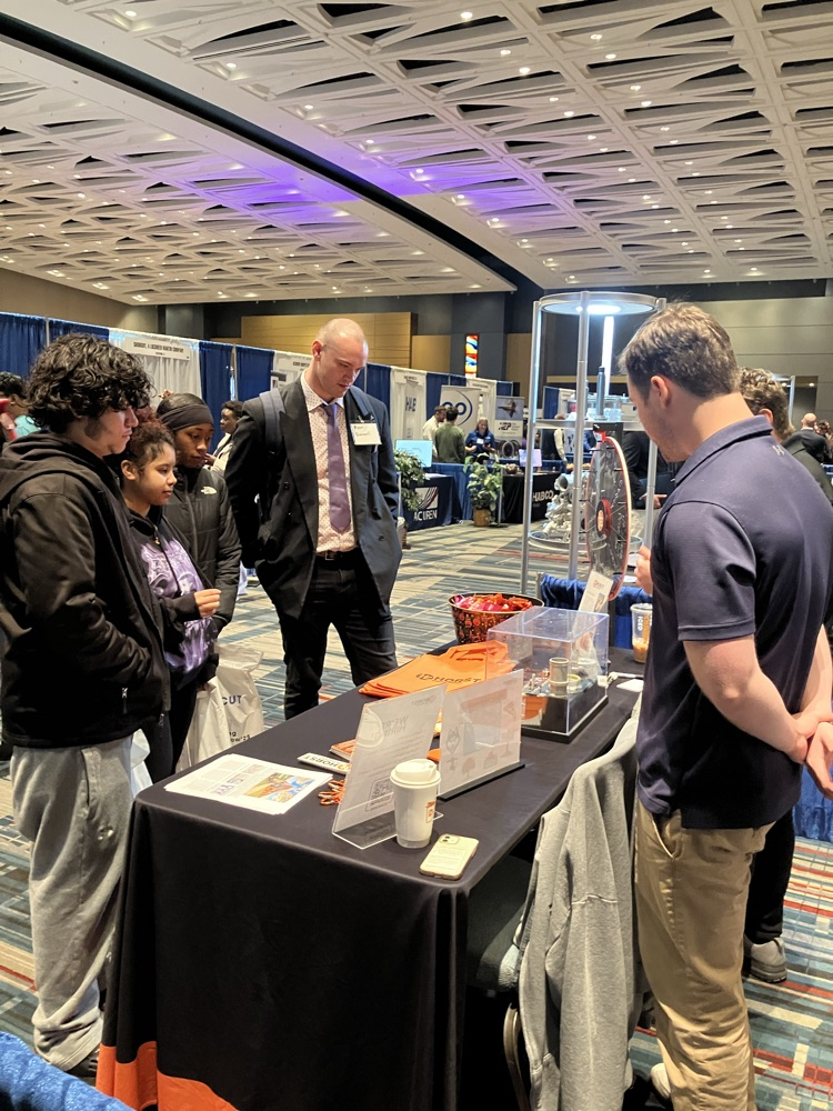 GEMS Students Networking