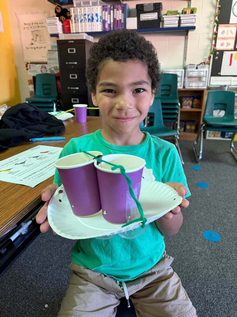bird feeders in school project