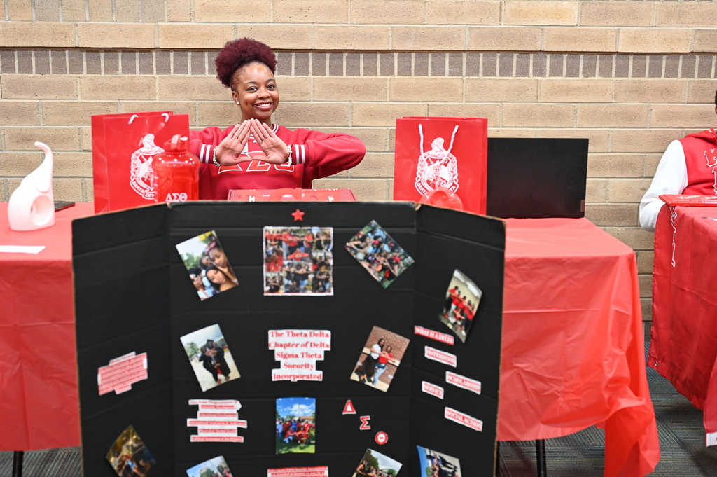Meet a Greek Day at BJHS
