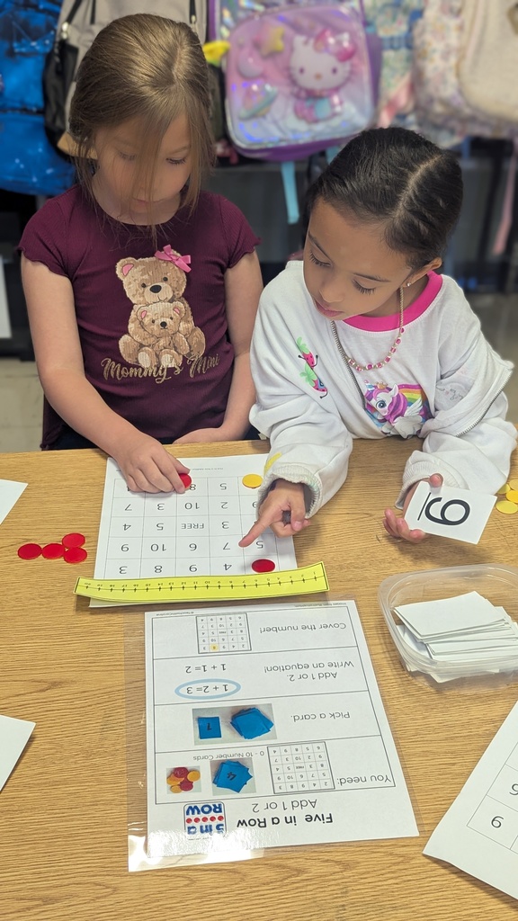 girls working together