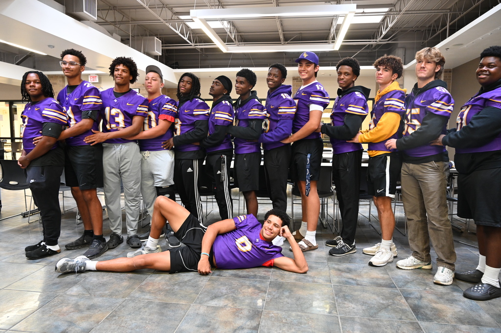hoco football team