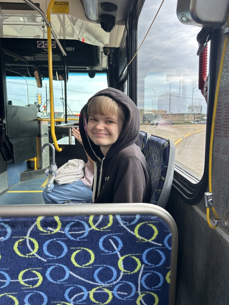 Rise Students using public transportation