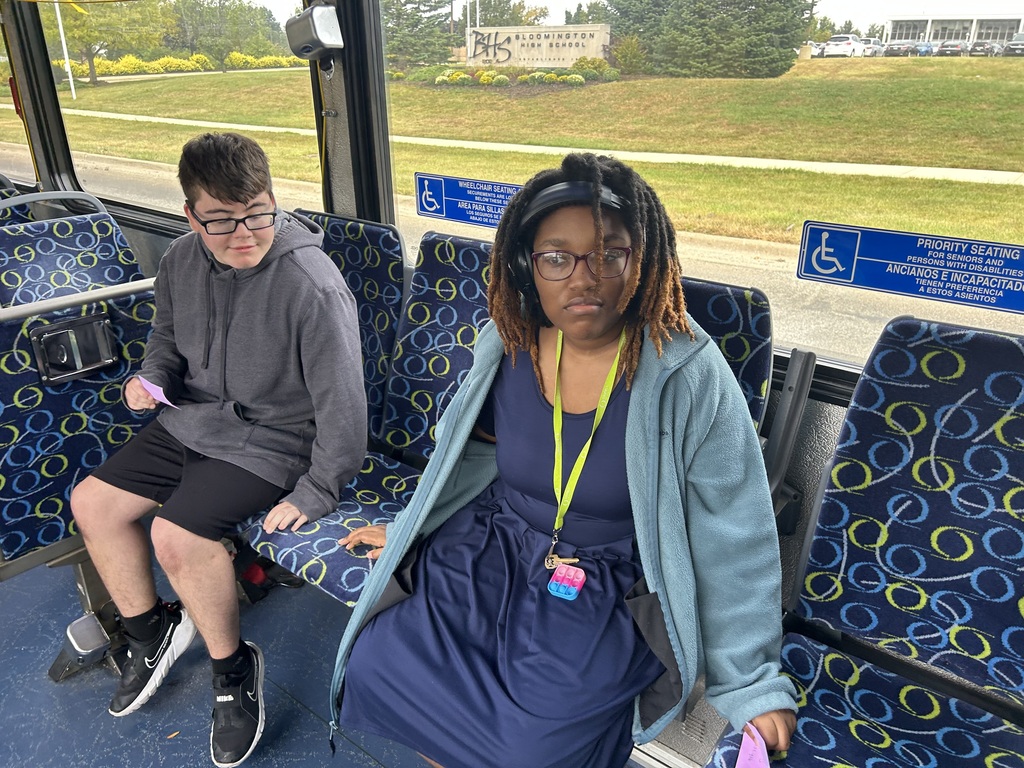 Rise Students using public transportation