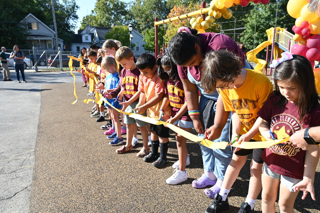 bent ribbon cutting