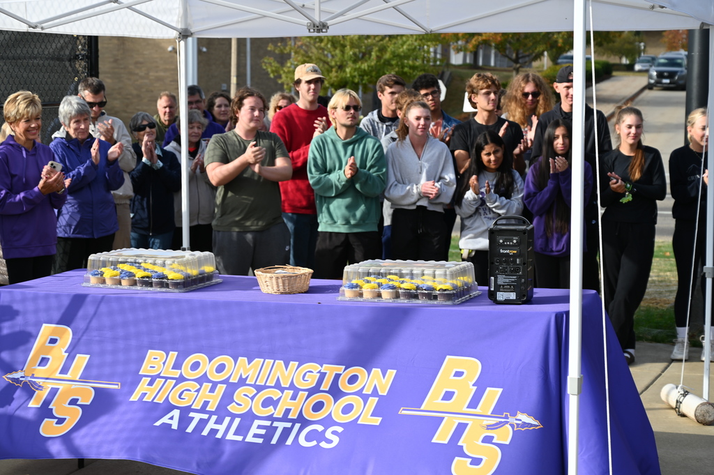 Tennis court dedication
