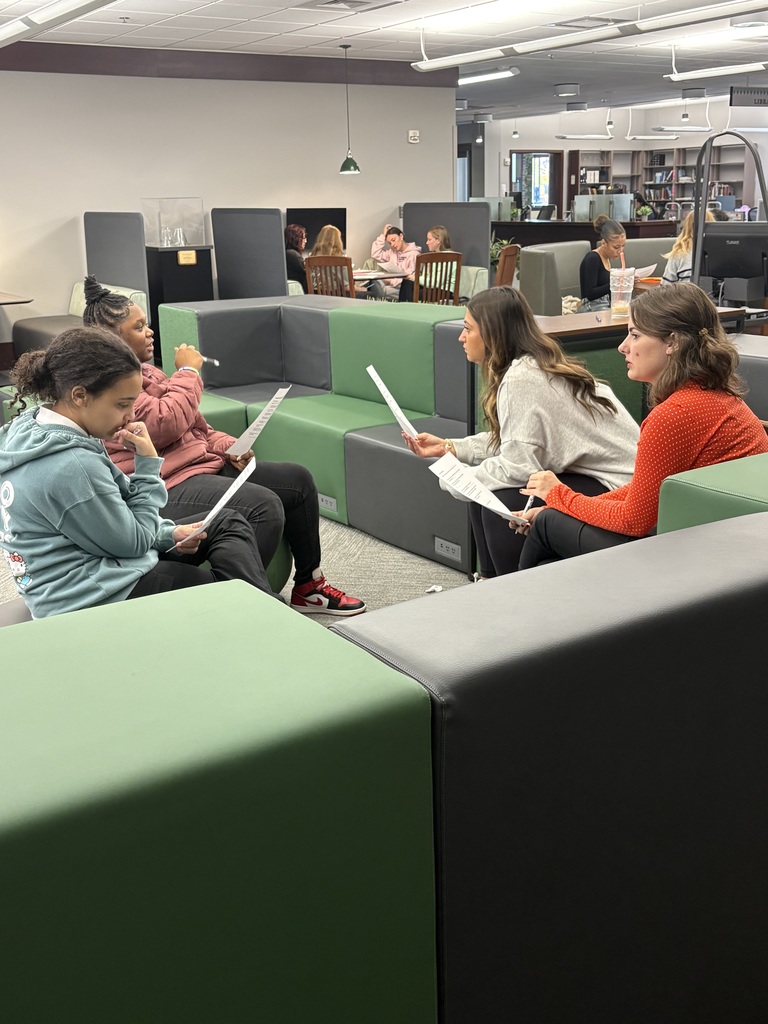 Future teachers club at IWU