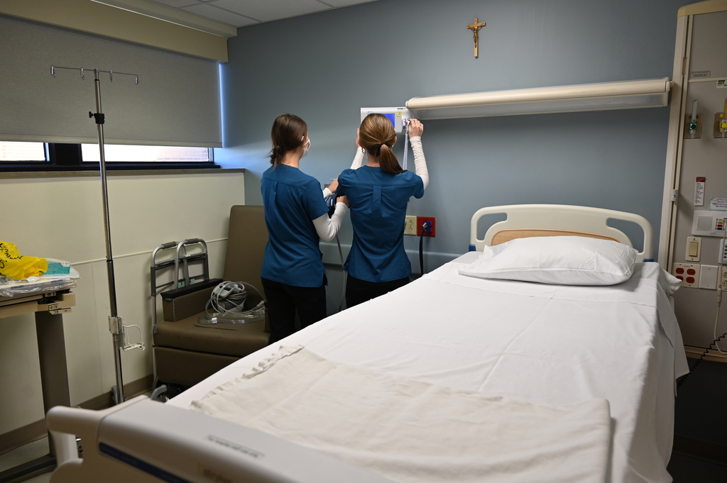 CNA Leadership students at OSF