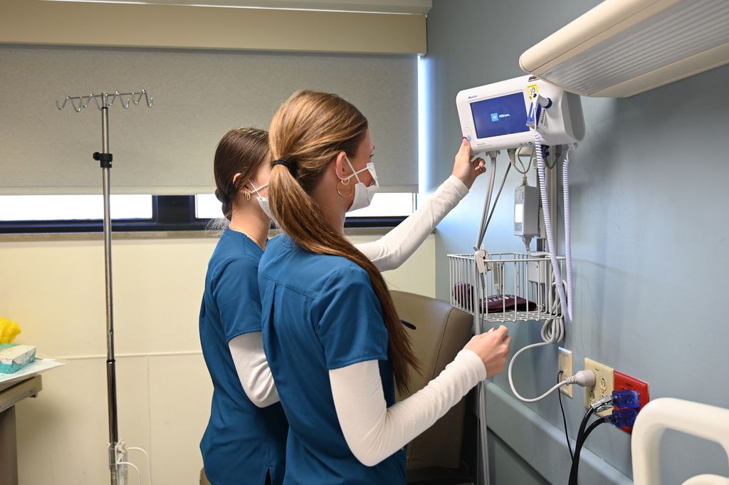 CNA Leadership students at OSF