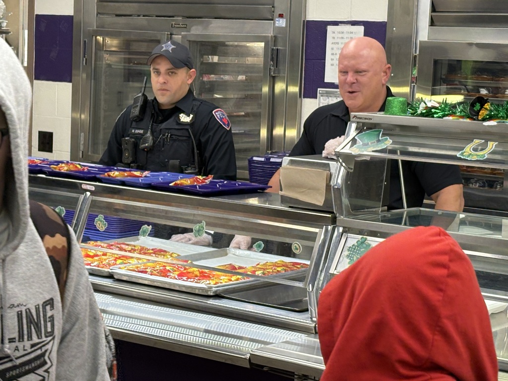 Police serving breakfast