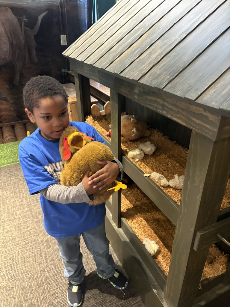 Irving Mustangs field trip at the Mclean County History Museum