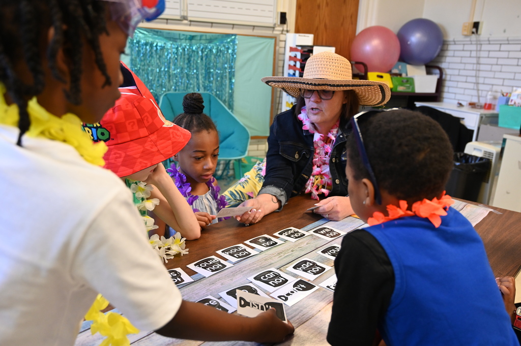 Beach time with Mrs. Gunz!