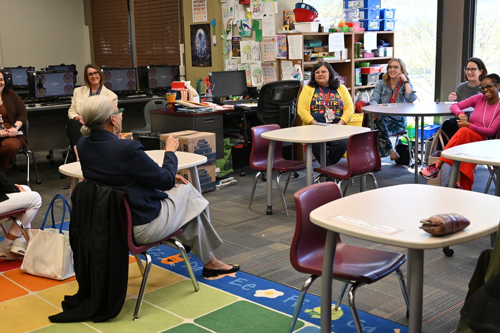 Dr Gloria Laden Billings