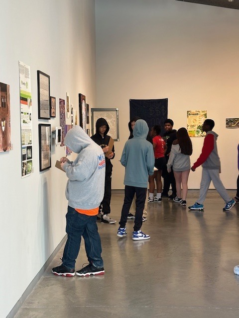 BJHS students at ISU Art Gallery