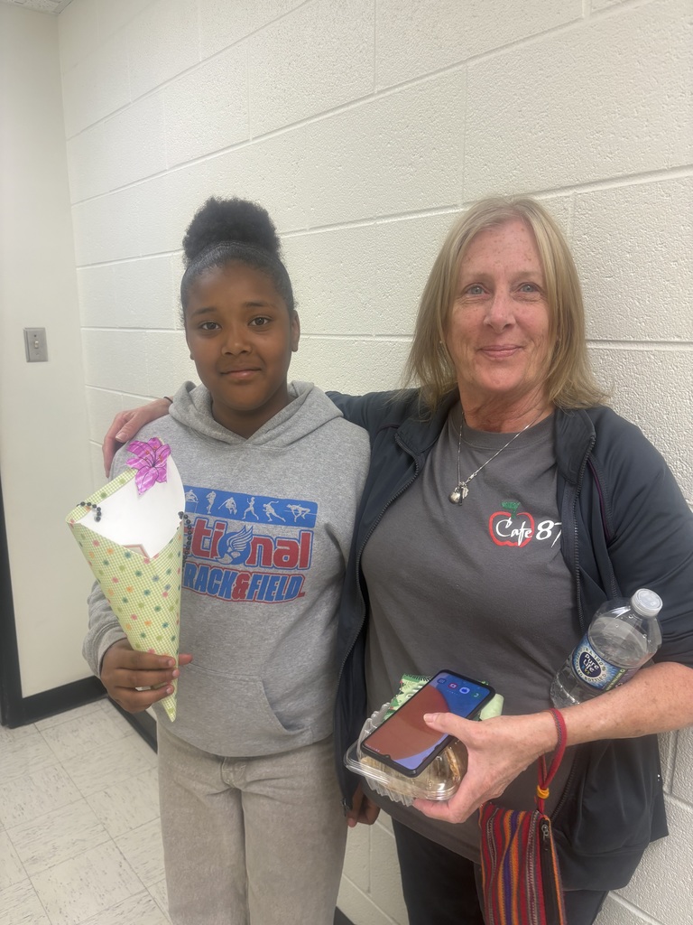 May Day Baskets at Sheridan
