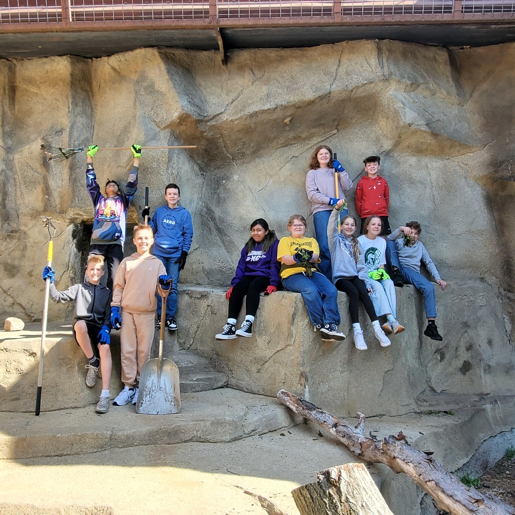 BJHS Student Council at Zoo