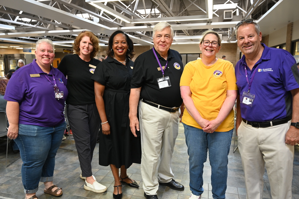 D87 All Staff Back