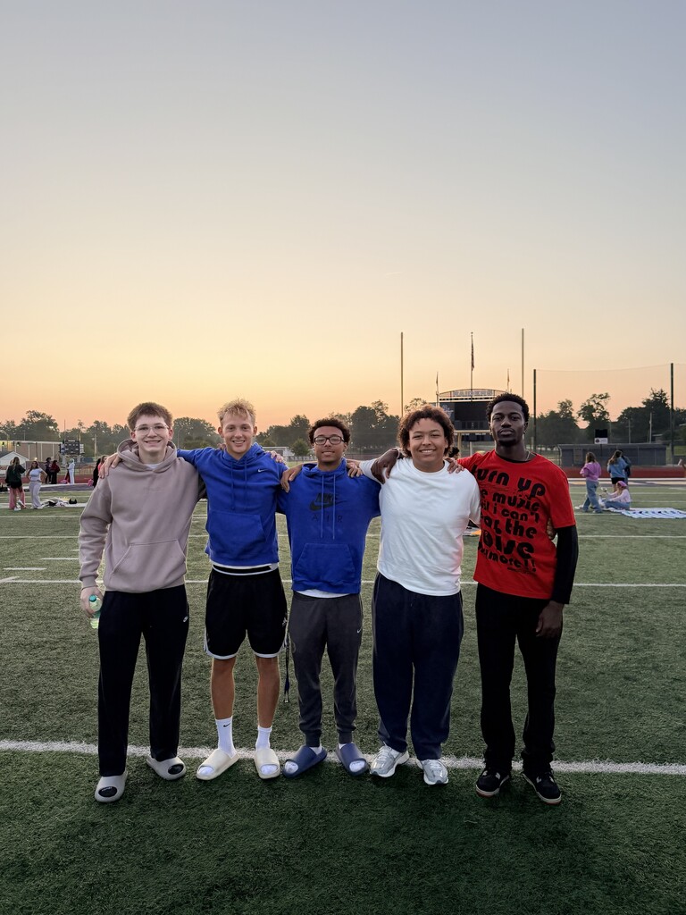 Class of 2027 at Senior Sunrise
