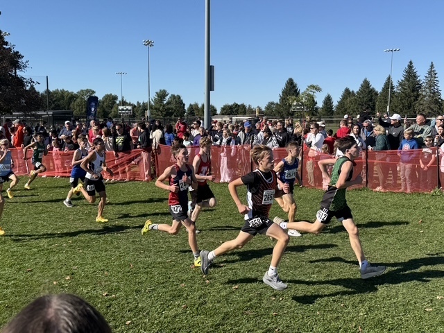 BJHS cross country runners at state
